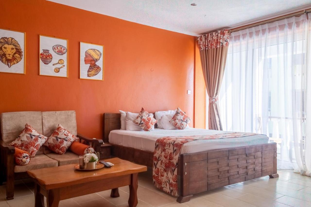 Cowrie Shell Beach Apartments Official Bamburi Ngoại thất bức ảnh