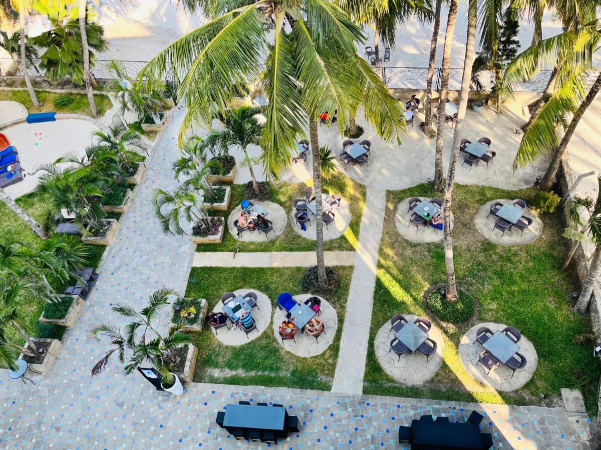 Cowrie Shell Beach Apartments Official Bamburi Ngoại thất bức ảnh