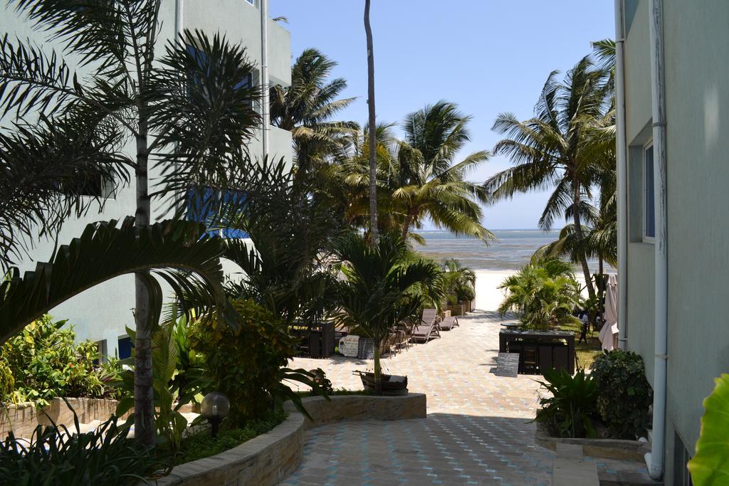 Cowrie Shell Beach Apartments Official Bamburi Ngoại thất bức ảnh