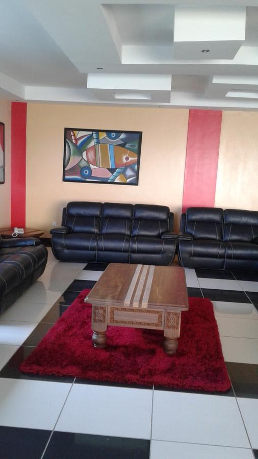Cowrie Shell Beach Apartments Official Bamburi Ngoại thất bức ảnh